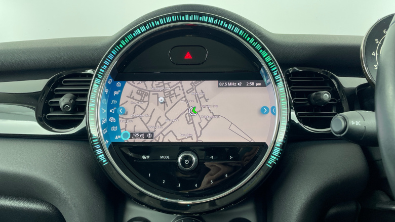 MINI Hatchback 1.5 Cooper Classic 3dr Petrol Hatchback